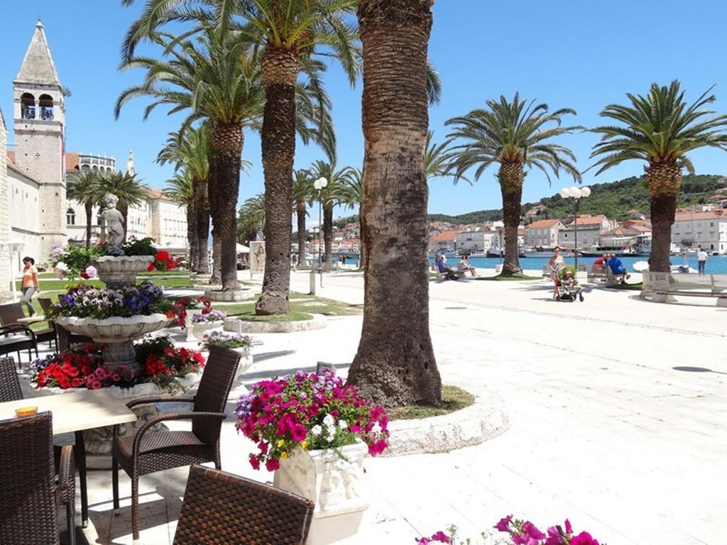 Apartments Horizont Trogir Luaran gambar